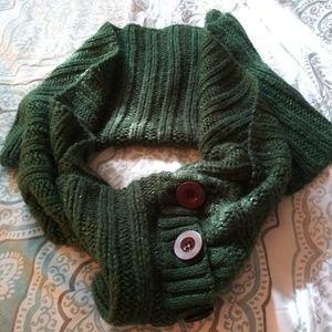 Infinity crocheted hunter green scarf